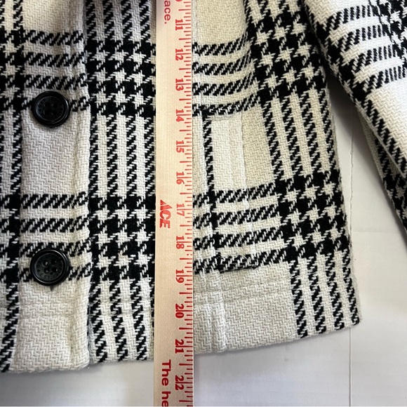 Gap Cropped Wool Blend Tweed Pea Coat Jacket Women’s Sz M Plaid Houndstooth - Picture 6 of 8